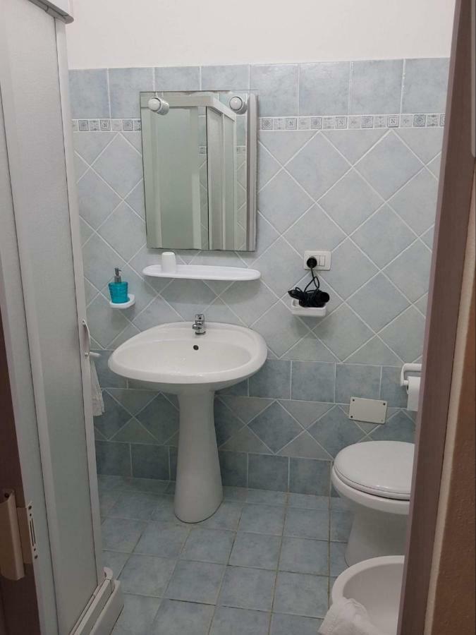 לה מדלנה Guest House Tra Rocce E Mare מראה חיצוני תמונה