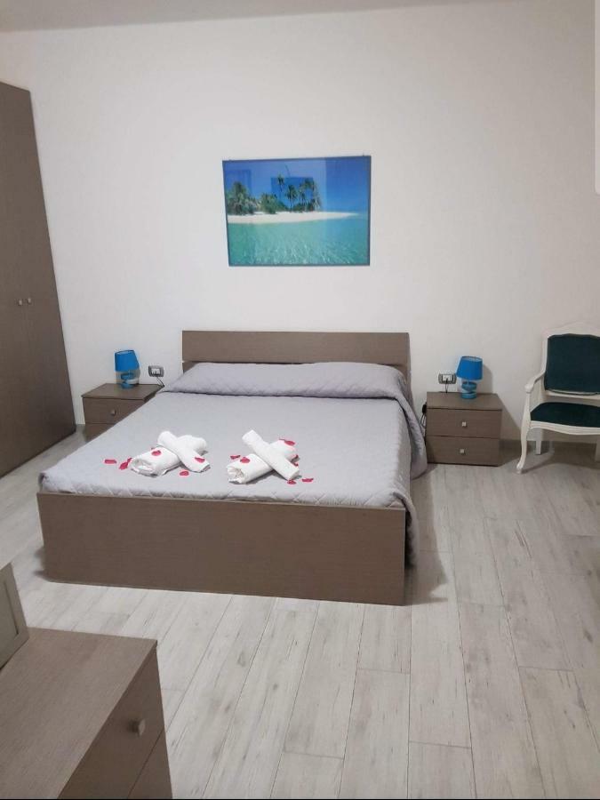לה מדלנה Guest House Tra Rocce E Mare מראה חיצוני תמונה