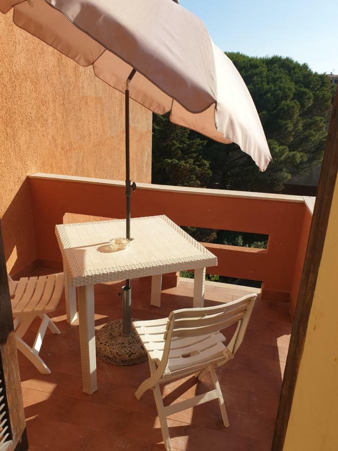 לה מדלנה Guest House Tra Rocce E Mare מראה חיצוני תמונה